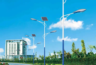 太陽(yáng)能路燈,路燈桿,高桿燈廠(chǎng)家